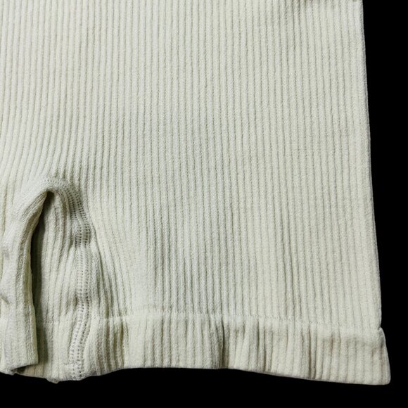 SKIMS Stretch Rib Short NEW Bone S/M - Picture 5 of 10